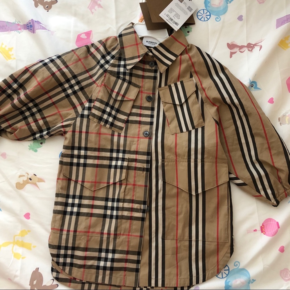 Burberry 4Y girl dress shirt